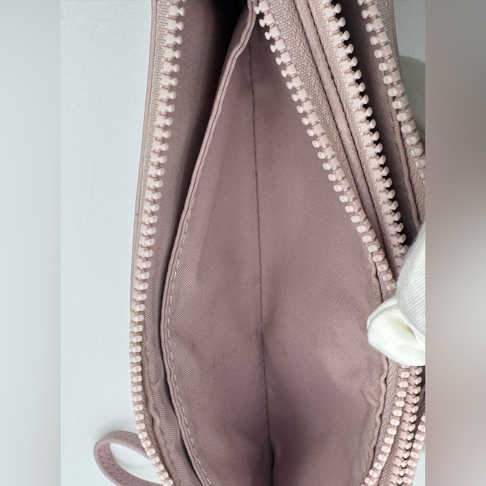 Lululemon Athletica Pink Zip Wallet - Picture 4 of 14
